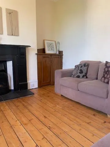 223 Rosemount Place Apartment Aberdeen 0*,